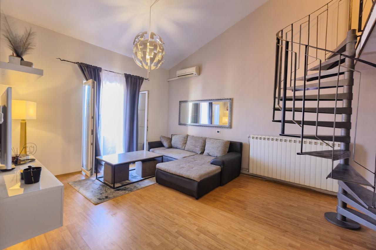 Apartment Rizzi プーラ エクステリア 写真